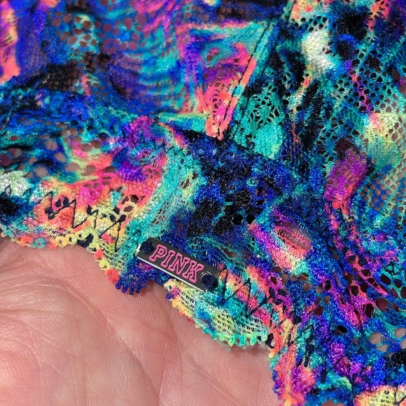 Victoria’s Secret “Date” Racerback Pushup Bra- 34A - Picture 4 of 4